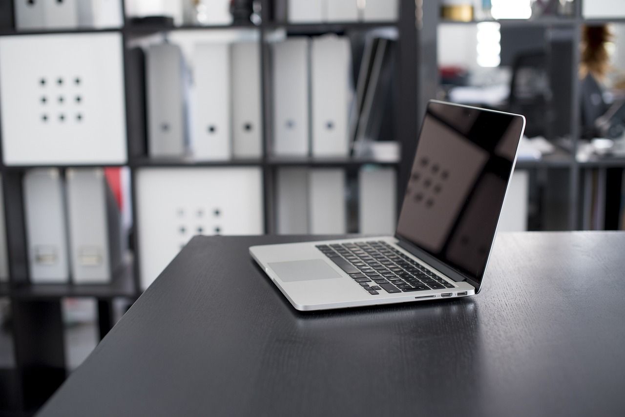 Jak skutecznie nauczyć się języka na platformach online?